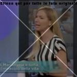 federica-panicucci-mattino-cinque-24-aprile-2013-3