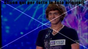 andrea-masotti-sopracciglia-italia-s-got-talent (1)