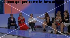 tina-contro-elga-uomini-e-donne-04