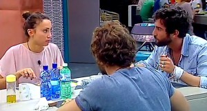 gf13-roberto-contro-chicca