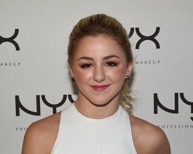 chloe-lukasiak2