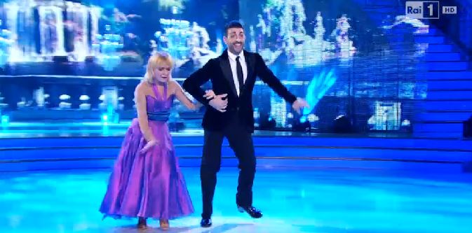 rita-pavone-ballando-23-aprile-2016