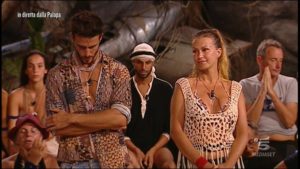 eva-henger-eliminata-isola-29-gennaio-2018 (6)