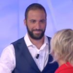 gonzalo-higuain-ce-posta-per-te-13-gennaio-2018-2