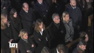 funerale-frizzi-diretta (28)