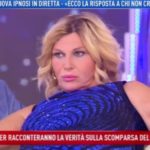 giucas-casella-ipnotizza-nadia-rinaldi-domenica-live-6