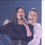 amici-7-aprile-2018-corale-laura-pausini-squadra-bianca (13)