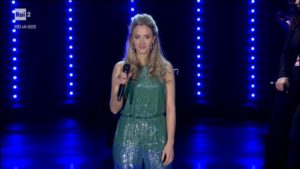 elisabetta-eneh-passa-the-voice-19-aprile-2018-knock-out (9)