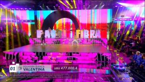 valentina-verdecchi-fabri-fibra-amici-7-aprile-2018 (6)