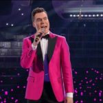 federico-angelucci-robbie-williams-tale-quale-show (3)