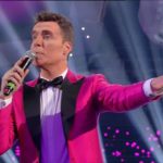 federico-angelucci-robbie-williams-tale-quale-show (9)