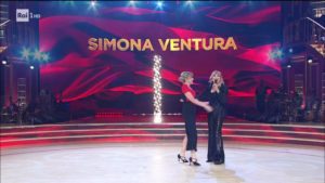 simona-ventura-ballando-20-aprile-2019 (1)