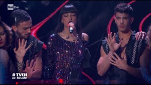 carmen-pierri-arisa-finale-the-voice-2019 (1)