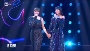 carmen-pierri-arisa-finale-the-voice-2019 (4)