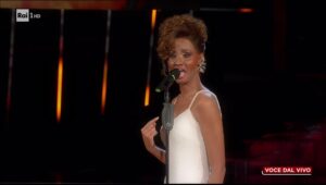 giulia-sol-whitney-houston-tale-e-quale-show (6)