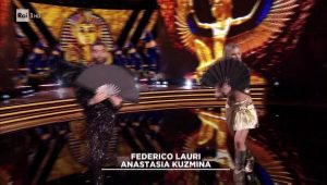 federico-fashion-style-anastasia-kuzmina-ballando-23-ottobre-2021 (8)