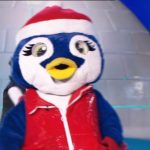 pinguino-cantante-mascherato-11-febbraio-2022 (4)