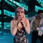 soleluna-cantante-mascherato-11-febbraio-2022 (10)