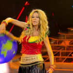 valeria-marini-shakira-tale-quale (5)