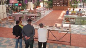 bake-off-25-novembre-2022-leo-eliminato (21)