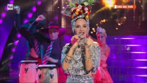 pamela-prati-carmen-miranda-tale-quale (2)